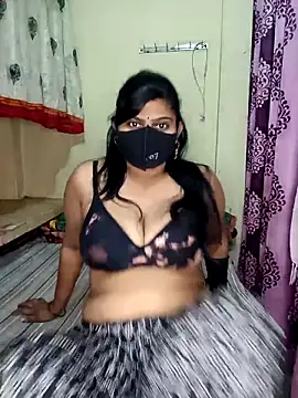 reena502 online show from 02-11-26, 05:23