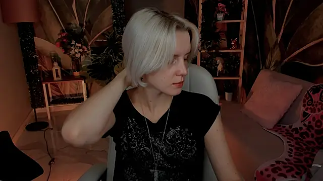 BethanyCloud online show from 10-06-25, 05:27