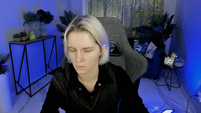 BethanyCloud online show from 11-03-25, 05:31