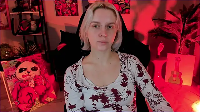 BethanyCloud online show from 12-17-25, 02:39