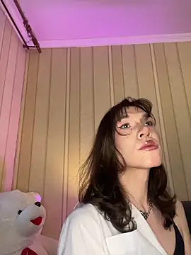 femboymel online show from 02-25-26, 02:05