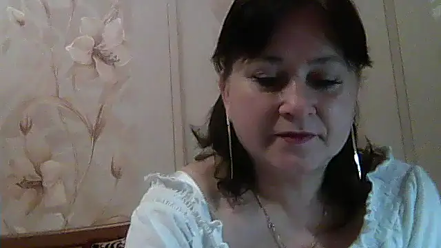 Snapshot of Samantha44021 chatting on 10-03-25, 10:40 Samantha44021 online show from 10-03-25, 10:40