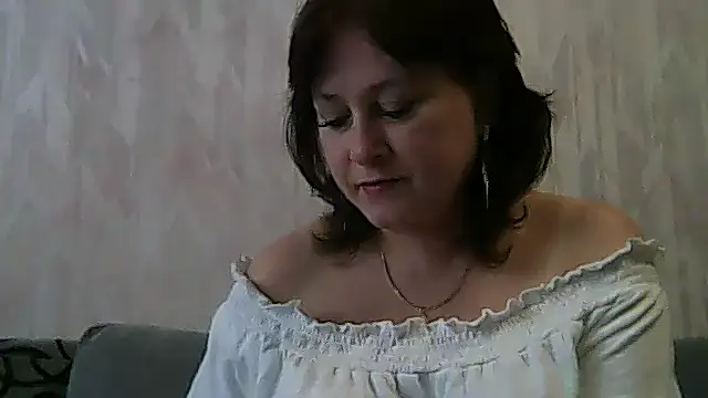 Snapshot of Samantha44021 chatting on 10-07-25, 10:12 Samantha44021 online show from 10-07-25, 10:12