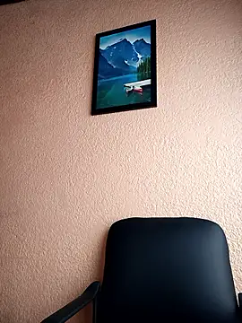 Snapshot of Mia-Glow chatting on 01-14-26, 01:17 Mia-Glow online show from 01-14-26, 01:17