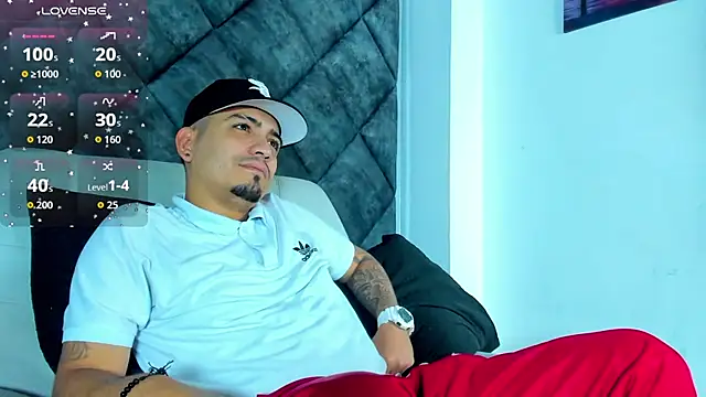 OwenStonne  online show from 11-26-25, 12:17