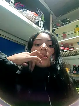 Snapshot of hotwife26 chatting on 01-07-26, 04:59 hotwife26 online show from 01-07-26, 04:59