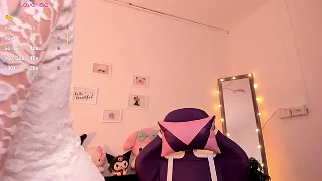 Snapshot of Jazmintorress chatting on 09-30-25, 01:05 Jazmintorress online show from 09-30-25, 01:05
