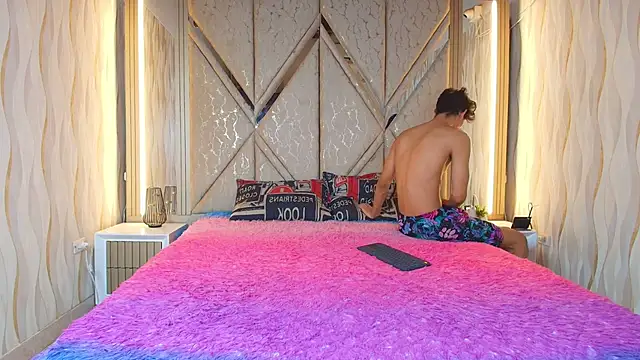 Couplex xxx online show from 07-02-26, 01:06