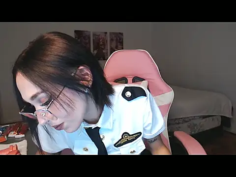 Sofia Amour online show from 10-09-25, 10:08