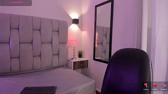 Seraphyne666 online show from 02-02-26, 05:55