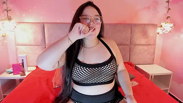 Lushi Love online show from 10-22-25, 05:45