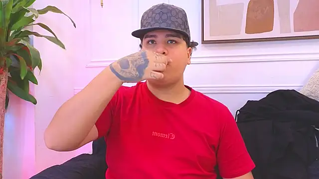 Snapshot of Naim_Bennetsex chatting on 02-22-26, 03:18 Naim Bennetsex online show from 02-22-26, 03:18