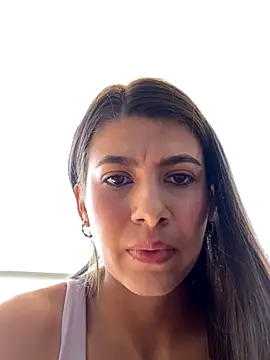 Lenapink19 online show from 10-05-25, 03:32