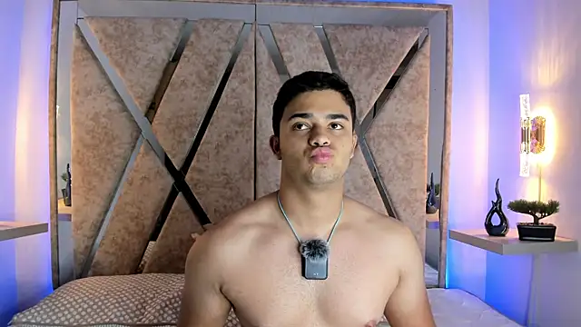 jayd muscle online show from 10-21-25, 05:41