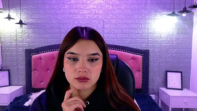 Natalie loffreda online show from 09-15-25, 02:44