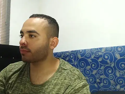 Ana ThiagoxX online show from 02-02-26, 06:28