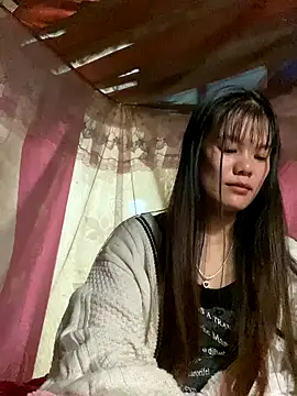 PhanHaa online show from 11-12-25, 01:44