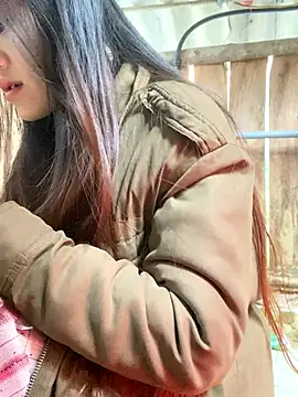 PhanHaa online show from 11-27-25, 12:24