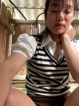 PhanHaa online show from 12-23-25, 01:25