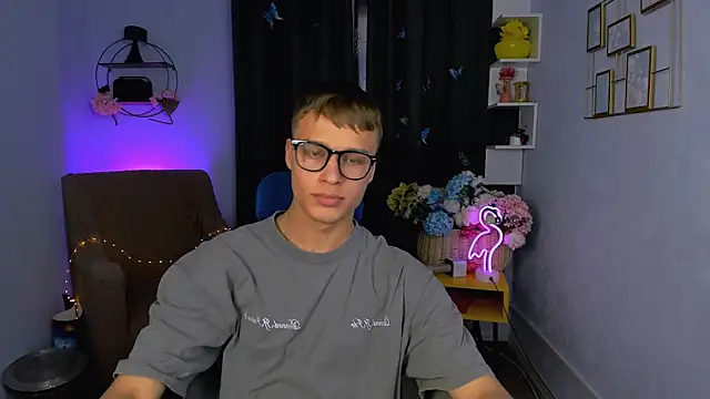 Snapshot of sam_nexor chatting on 10-03-25, 07:11 sam nexor online show from 10-03-25, 07:11