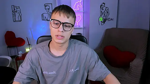 Snapshot of sam_nexor chatting on 10-09-25, 07:06 sam nexor online show from 10-09-25, 07:06