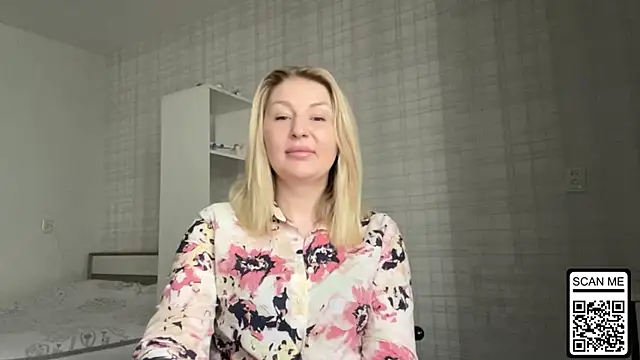 Snapshot of Blondie_xoxoxo chatting on 02-23-26, 07:39 Blondie xoxoxo online show from 02-23-26, 07:39