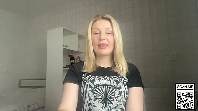 Blondie xoxoxo online show from 03-04-26, 10:54