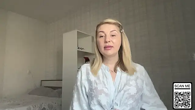 Blondie xoxoxo online show from 03-16-26, 07:01