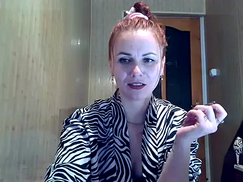 Kisa26311 online show from 11-18-25, 05:17