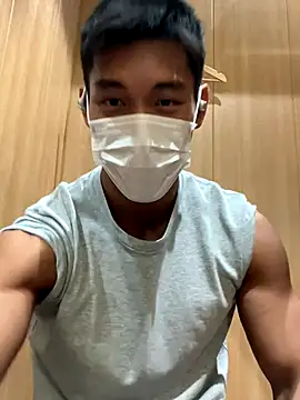 Snapshot of masucle216 chatting on 11-16-25, 02:33 masucle216 online show from 11-16-25, 02:33