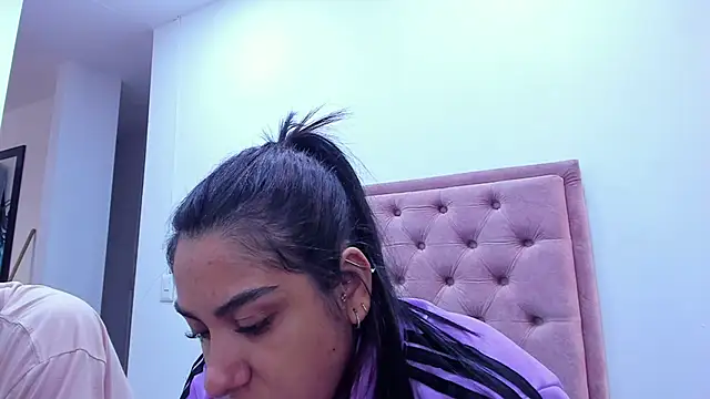 violet and myers online show from 09-19-25, 11:44