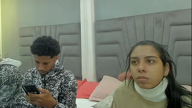 violet and myers online show from 10-07-25, 11:51