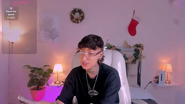 Luci Rose online show from 11-28-25, 02:25