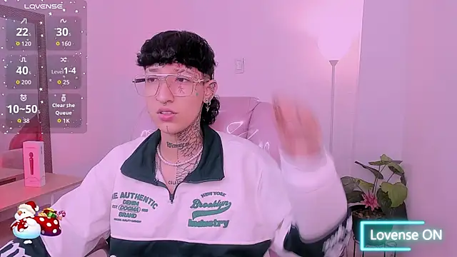 Luci Rose online show from 12-19-25, 08:49