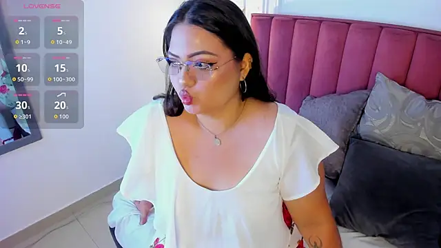 Tessa Sinclaire online show from 10-01-25, 08:15