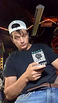 twistafatpipe online show from 09-19-25, 11:11