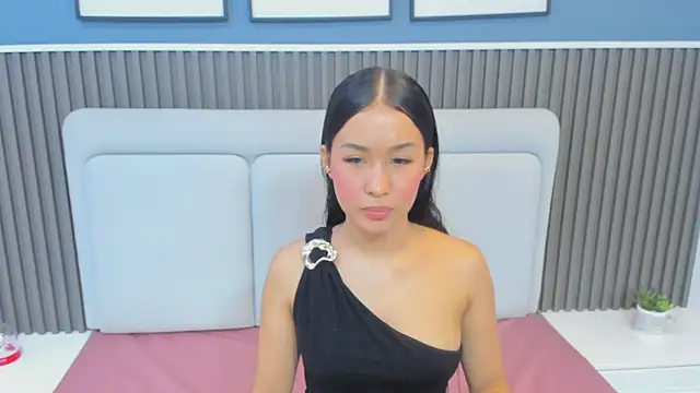 lily  star online show from 02-08-26, 03:32