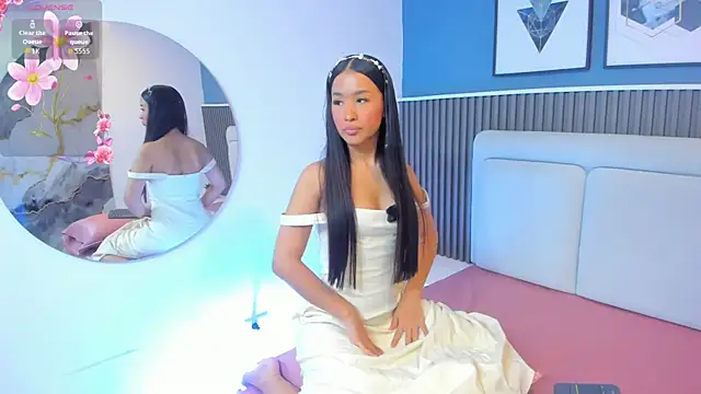 lily  star online show from 04-20-26, 03:09