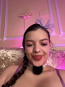 AriaHeavenss online show from 12-02-25, 12:38