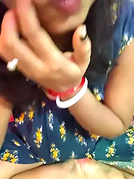 Snapshot of Couplesfuck12 chatting on 10-15-25, 12:27 Couplesfuck12 online show from 10-15-25, 12:27