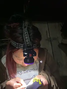 EllyBaby20 online show from 12-15-25, 11:47