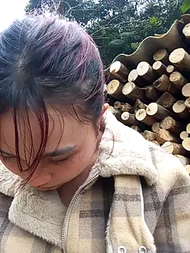 EllyBaby20 online show from 12-20-25, 05:47