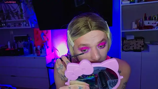 Kkkylie online show from 02-03-26, 01:16