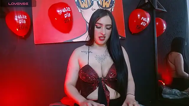 Snapshot of Chloe1126_ chatting on 02-14-26, 01:19 Chloe1126 online show from 02-14-26, 01:19