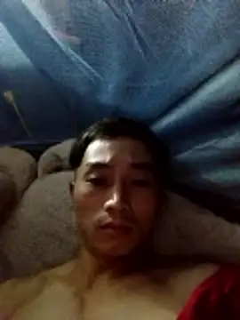 Snapshot of Boytasexy chatting on 10-28-25, 05:37 Boytasexy online show from 10-28-25, 05:37