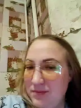 Snapshot of Kiss_Eva chatting on 01-24-25, 07:49 Kiss Eva online show from 01-24-25, 07:49