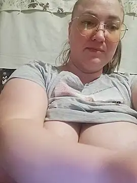 Snapshot of Kiss_Eva chatting on 03-13-25, 05:28 Kiss Eva online show from 03-13-25, 05:28