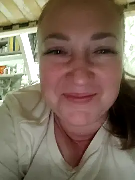 Snapshot of Kiss_Eva chatting on 10-09-25, 07:12 Kiss Eva online show from 10-09-25, 07:12