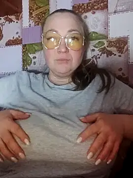 Kiss Eva online show from 02-04-26, 05:30