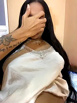 Luna025 online show from 10-23-25, 06:13